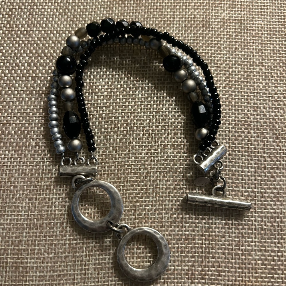 Premier Black and Silver Beaded Bracelet